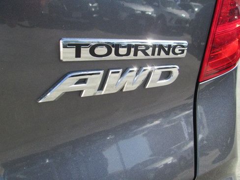 Used 2017 Honda Pilot Touring image 7