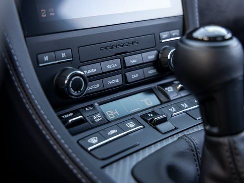 Used 2025 Porsche 718 Cayman GT4 RS image 46