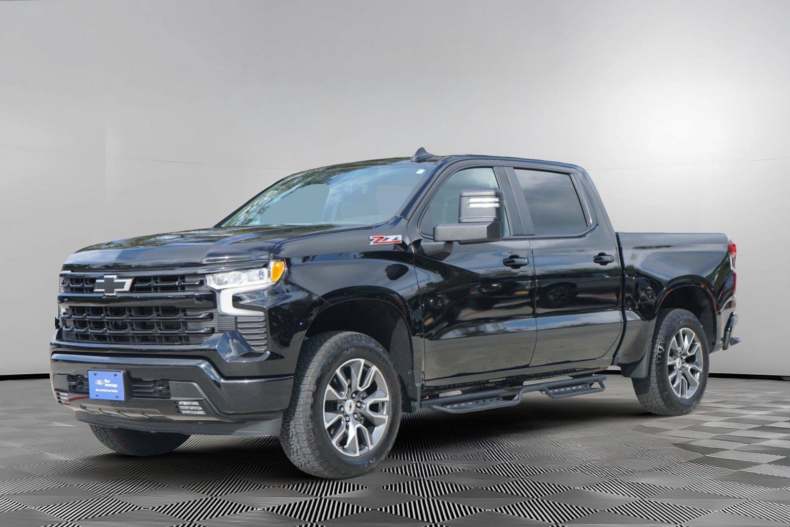 Used 2025 Chevrolet Silverado 1500 RST AWD/4WD image 8