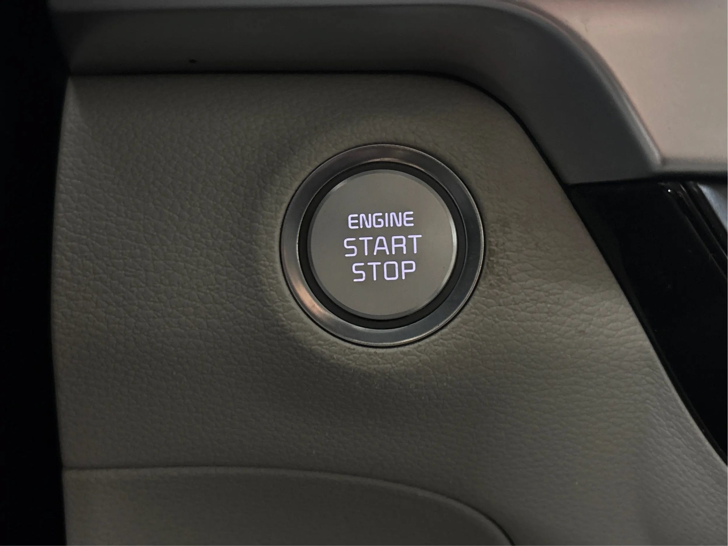 Used 2020 Kia Telluride S FWD image 37