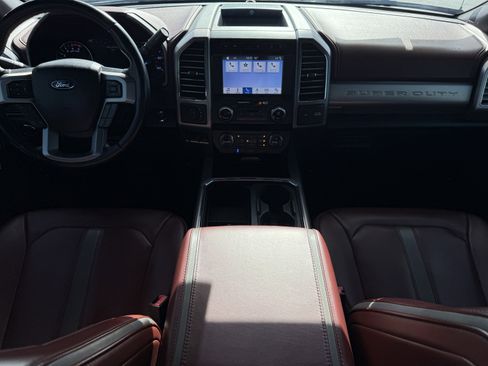 Certified 2019 Ford F450 Platinum w/ Platinum Ultimate Package image 11