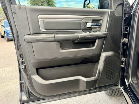 Used 2022 RAM 1500 Warlock w/ Electronics Group AWD/4WD image 40