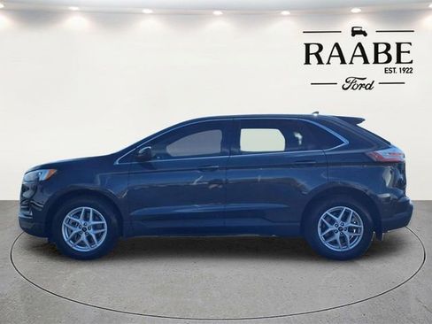 Used 2023 Ford Edge SEL w/ Convenience Package image 4