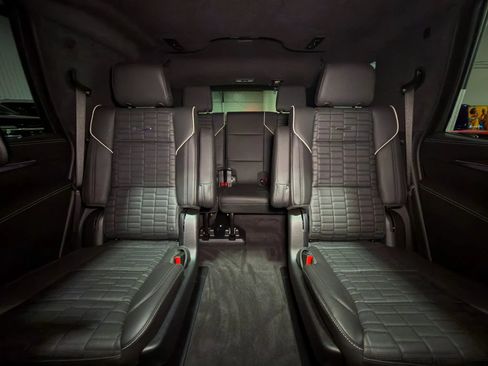 Used 2026 Cadillac Escalade Platinum Sport w/ LPO, ONYX Package AWD/4WD image 26