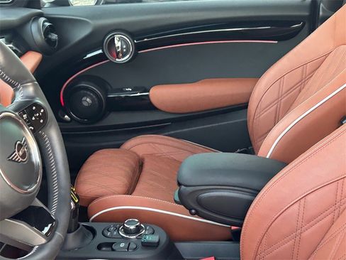 Used 2023 MINI Cooper SE image 11
