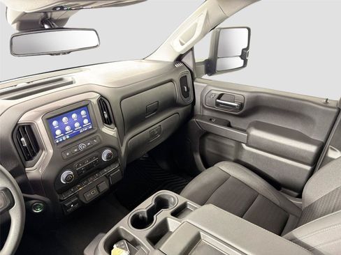 Used 2024 Chevrolet Silverado 2500 Custom w/ Custom Value Package AWD/4WD image 21