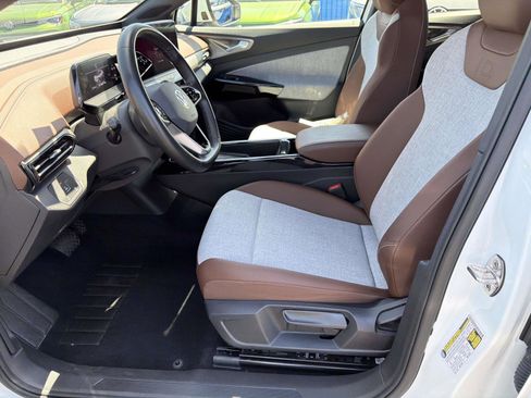 Certified 2023 Volkswagen ID.4 Pro RWD image 29