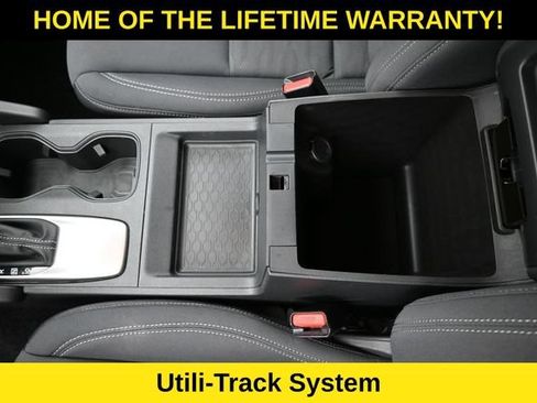 Used 2022 Nissan Frontier SV AWD/4WD image 32