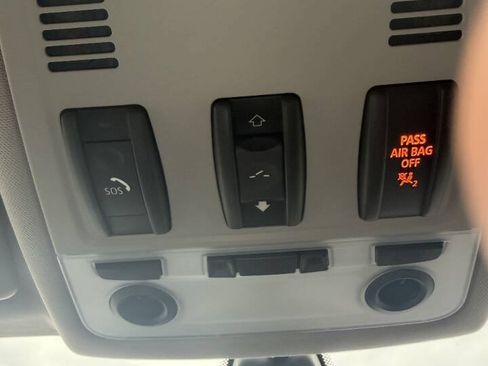 Used 2011 BMW 328i xDrive Sedan AWD/4WD image 33