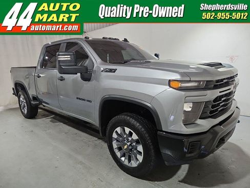 Used 2024 Chevrolet Silverado 2500 Custom w/ Custom Value Package AWD/4WD image 1