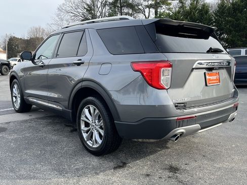 Used 2023 Ford Explorer Limited image 5