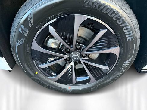 New 2026 Lexus RZ 450e AWD image 9