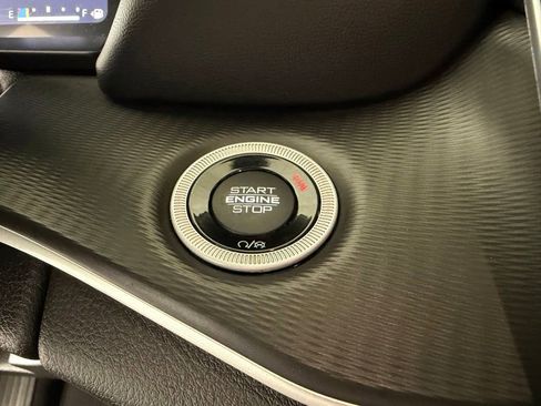 Used 2024 Jeep Grand Cherokee Altitude AWD/4WD image 21