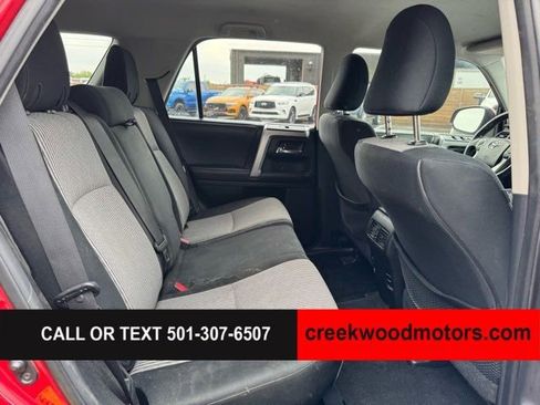 Used 2016 Toyota 4Runner SR5 AWD/4WD image 14