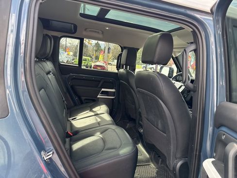 Used 2024 Land Rover Defender 110 S AWD/4WD image 11