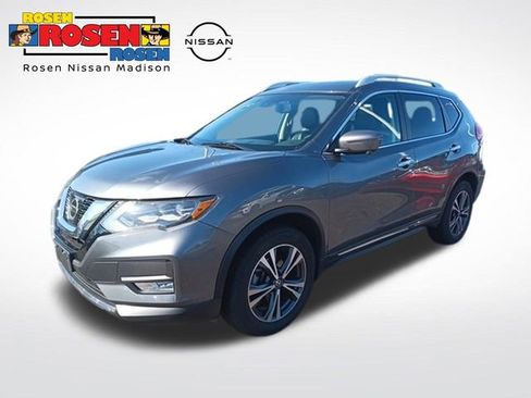 Used 2017 Nissan Rogue SL w/ SL Premium Package image 1