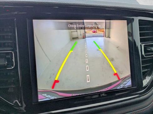 Used 2023 Dodge Durango GT image 15