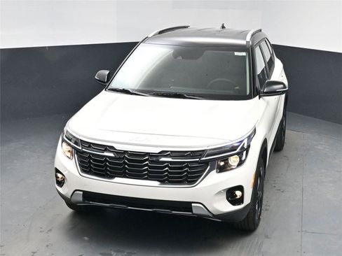 New 2026 Kia Seltos S image 20