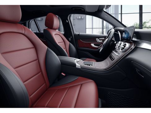 Certified 2021 Mercedes-Benz GLC 300 GLC 300 image 4