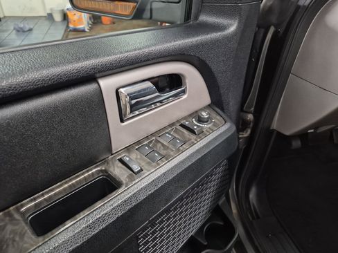 Used 2017 Ford Expedition EL Limited image 8