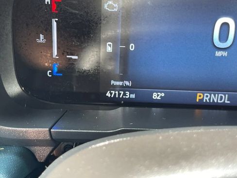 Used 2025 Ford Maverick XL w/ Equipment Group 101A AWD/4WD image 16