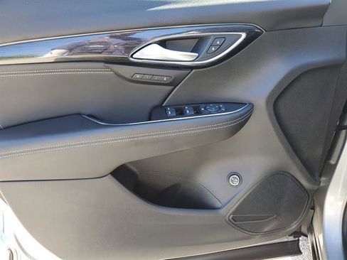 Used 2023 Buick Envision Essence FWD image 42