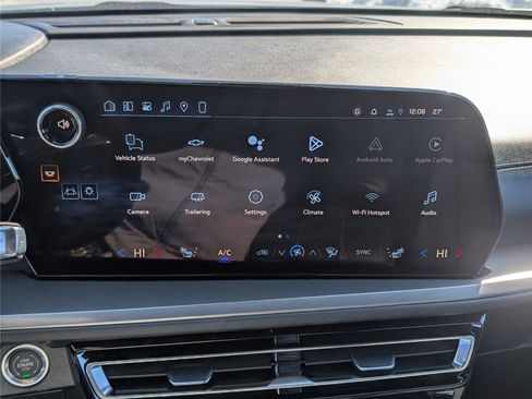 New 2026 Chevrolet Traverse LT image 23