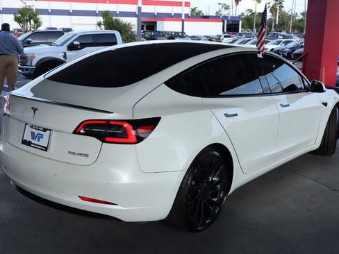 Used 2022 Tesla Model 3 Performance AWD/4WD image 5
