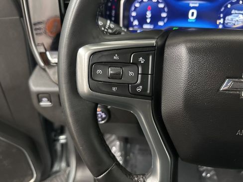 Used 2023 Chevrolet Silverado 1500 RST AWD/4WD image 16