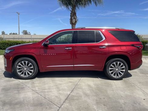 Used 2023 Chevrolet Traverse Premier image 5