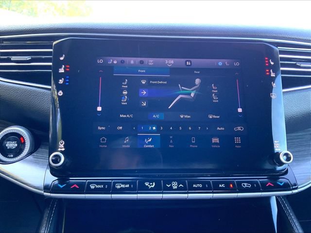 Used 2024 Jeep Wagoneer Series II AWD/4WD image 38