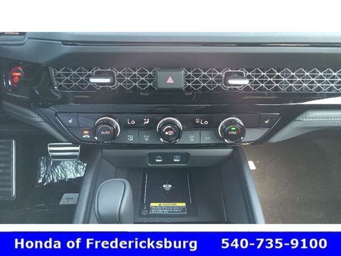 Used 2025 Honda Accord Sport image 24