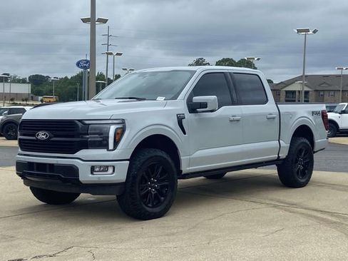 Used 2024 Ford F150 Platinum w/ Equipment Group 702A High AWD/4WD image 5