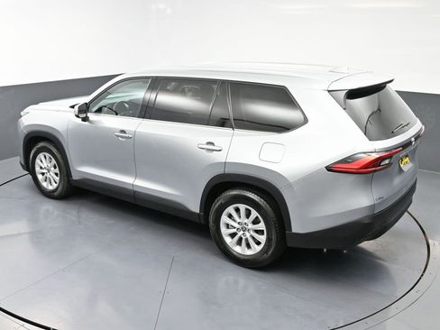 Used 2024 Toyota Grand Highlander XLE image 52