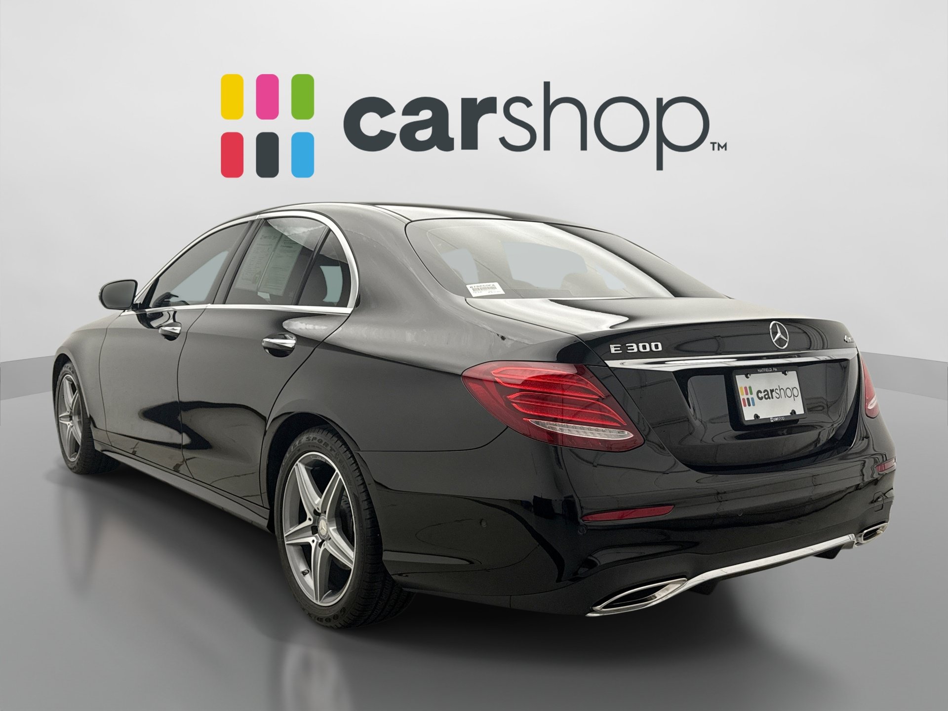 Used 2017 Mercedes-Benz E 300 4MATIC image 3