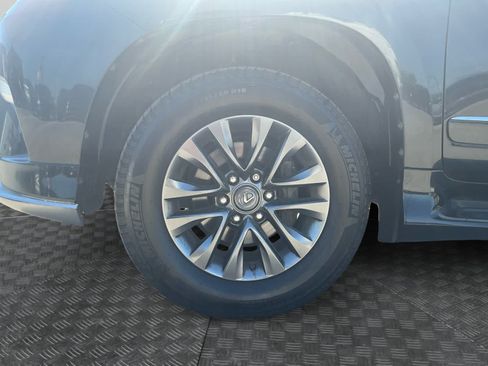 Used 2019 Lexus GX 460 Premium AWD/4WD image 14