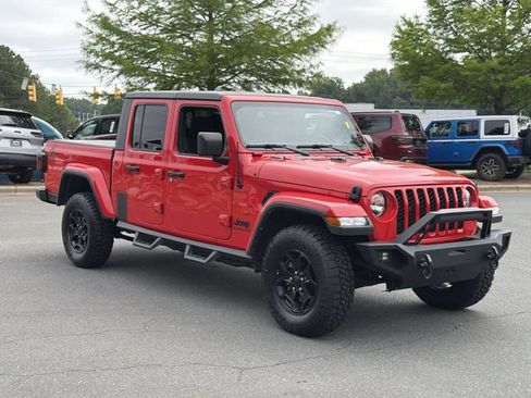 Used 2022 Jeep Gladiator Sport AWD/4WD image 15