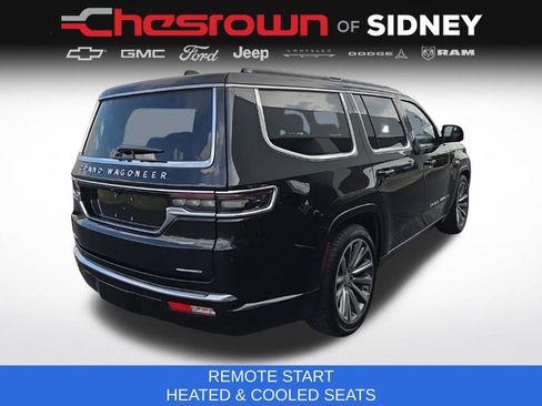 Used 2023 Jeep Grand Wagoneer Series II AWD/4WD image 5