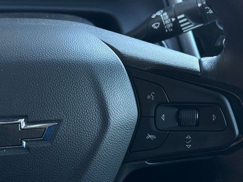 Certified 2023 Chevrolet Bolt EUV LT w/ Convenience Package image 28