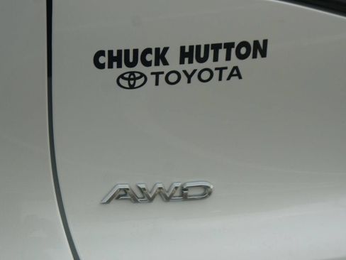 Used 2023 Toyota Crown AWD/4WD image 18