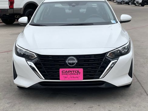 Used 2024 Nissan Sentra SV image 6