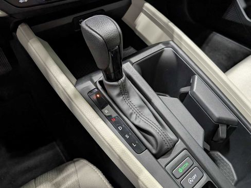 Used 2024 Honda Accord EX image 29