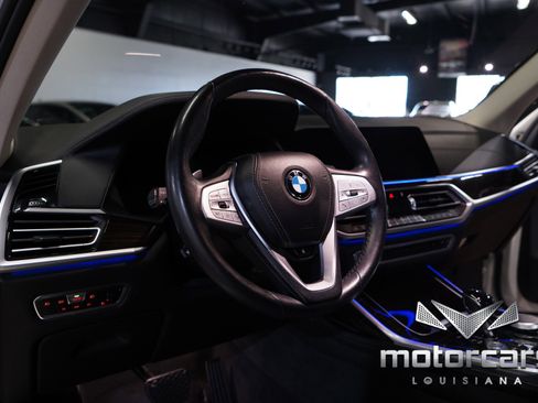 Used 2020 BMW X7 xDrive40i w/ Premium Package image 26