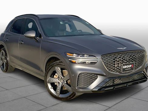 Used 2022 Genesis GV70 2.5T w/ Sport Prestige Package image 2