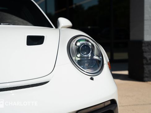 Used 2019 Porsche 911 GT3 RS RWD image 6