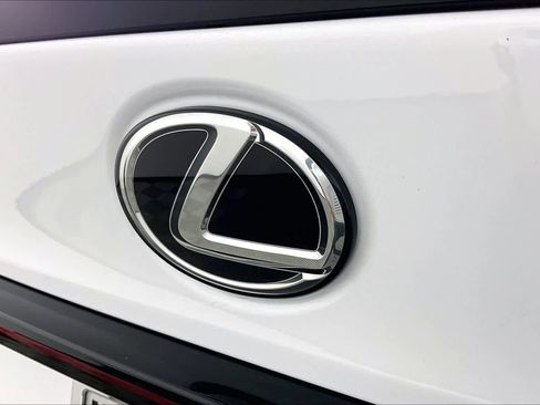 Used 2025 Lexus IS 300 F Sport image 29