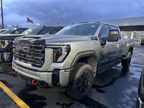 New 2026 GMC Sierra 2500 AT4 w/ AT4 Premium Plus Package image 4