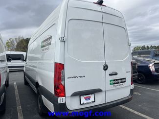 Used 2025 Mercedes-Benz Sprinter 2500 video 2