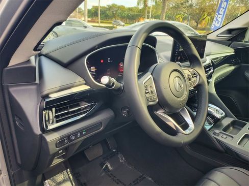 Used 2026 Acura MDX w/ Technology Package image 16