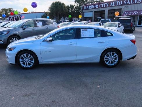 Used 2016 Chevrolet Malibu LT w/ Leather Package image 2